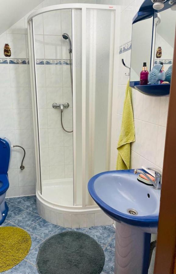 Trutnov-porici Apartment *